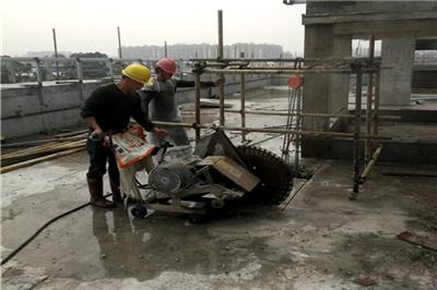 專業承攬靜力切割拆除：精準切割通風口、拆樓梯樓梯與陽臺切割拆除